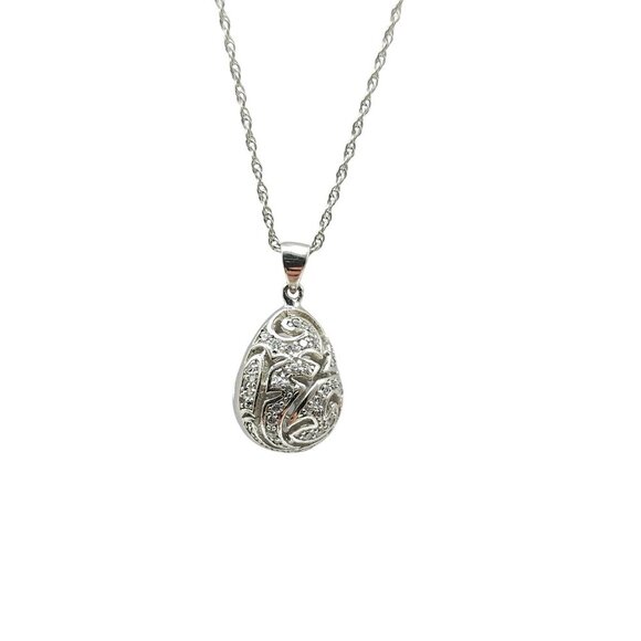 Sterling Silver Intricate Teardrop Pendant Necklace With Chain 18" Length - Picture 1 of 6